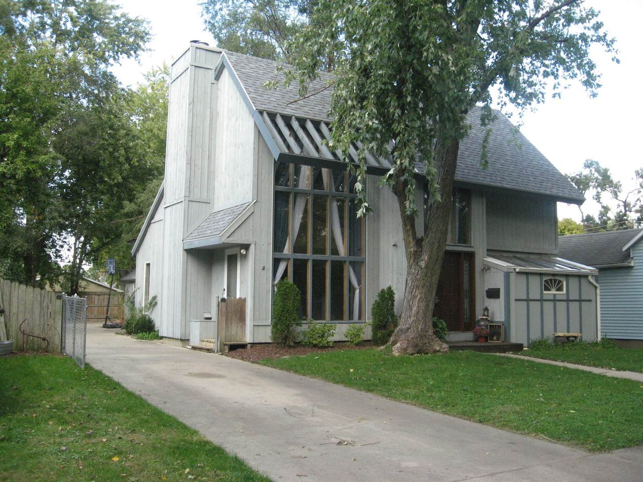 315 Sherman Avenue - Photo 1