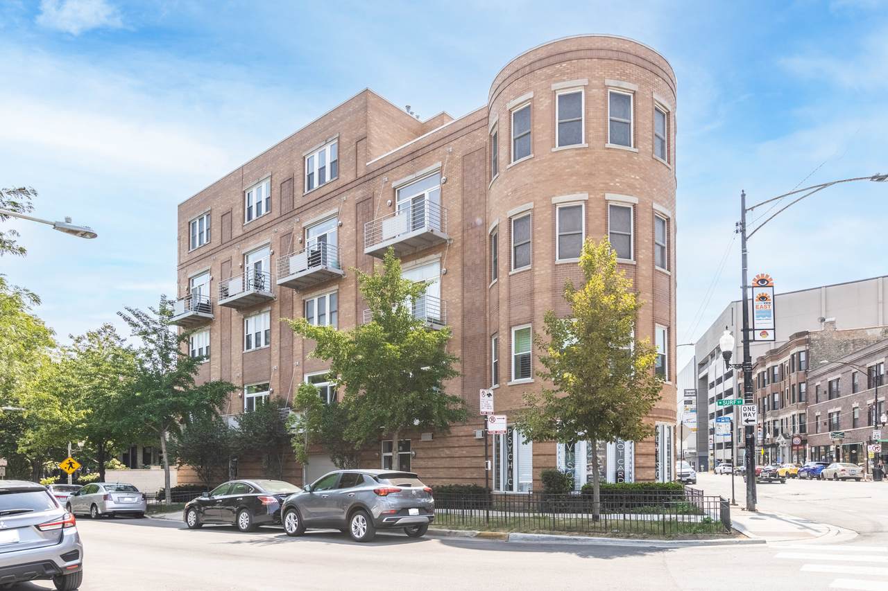 645 Surf Street - Photo 1