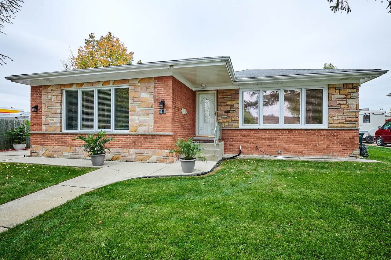 8812 Ozark Avenue - Photo 1