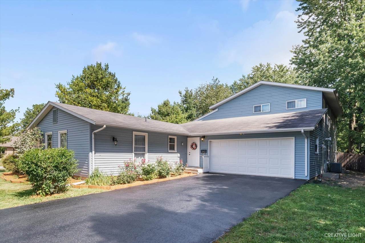440 Oak Street - Photo 1