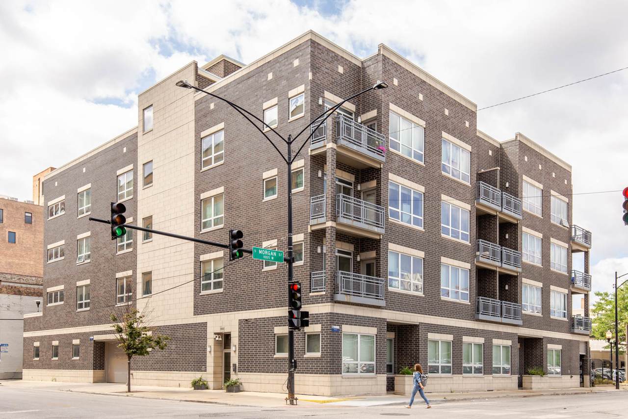 1002 Van Buren Street - Photo 1
