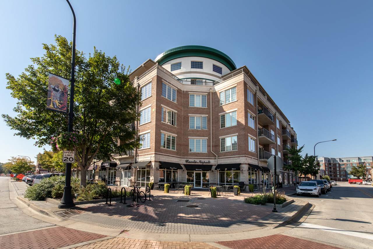 100 Emerson Street - Photo 1