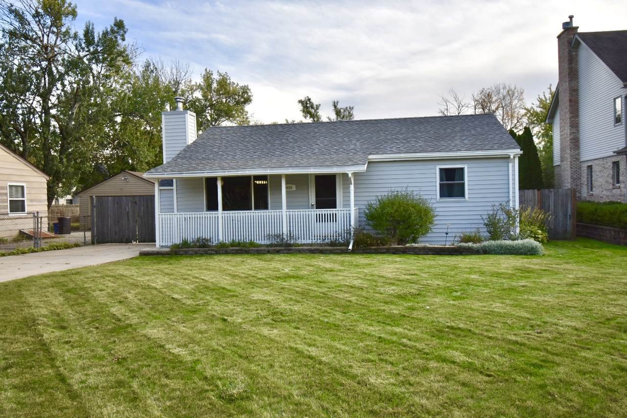 435 Fay Avenue - Photo 1