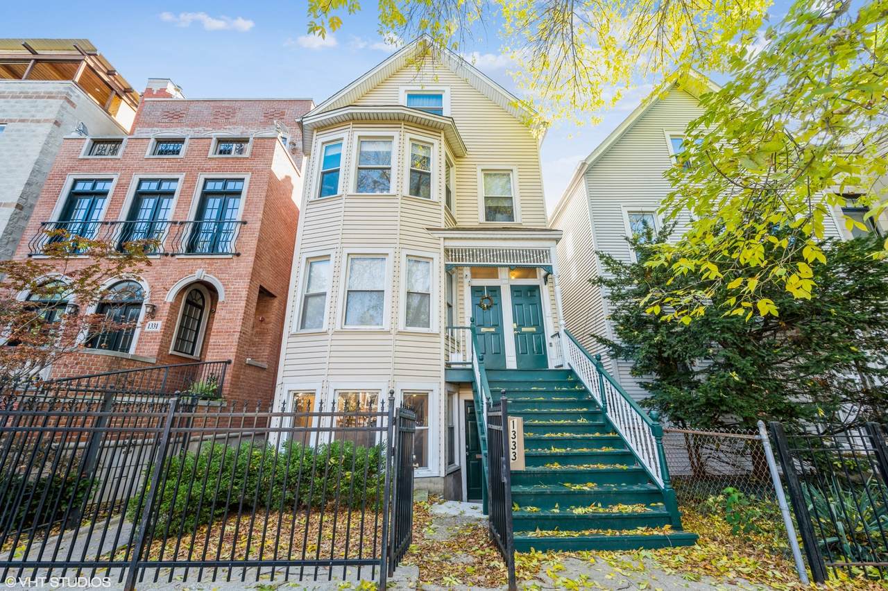 1333 Roscoe Street - Photo 1