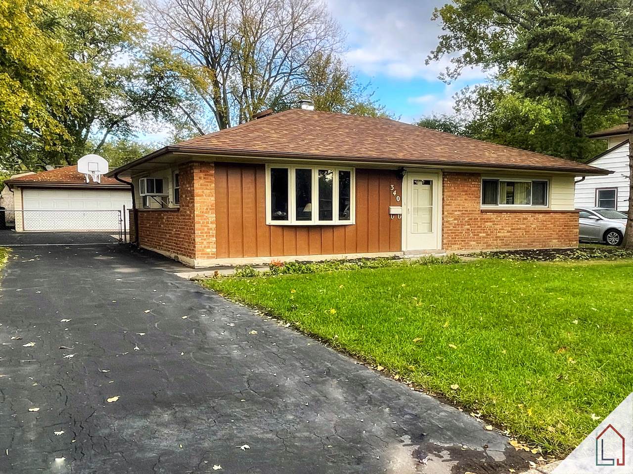 340 Blackhawk Drive - Photo 1