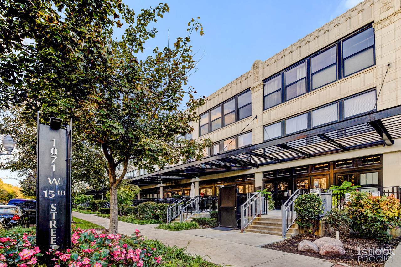1071 15th Street - Photo 1