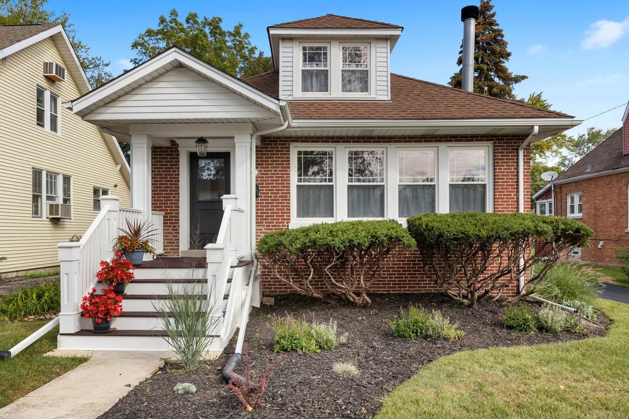 1648 Campbell Avenue - Photo 1