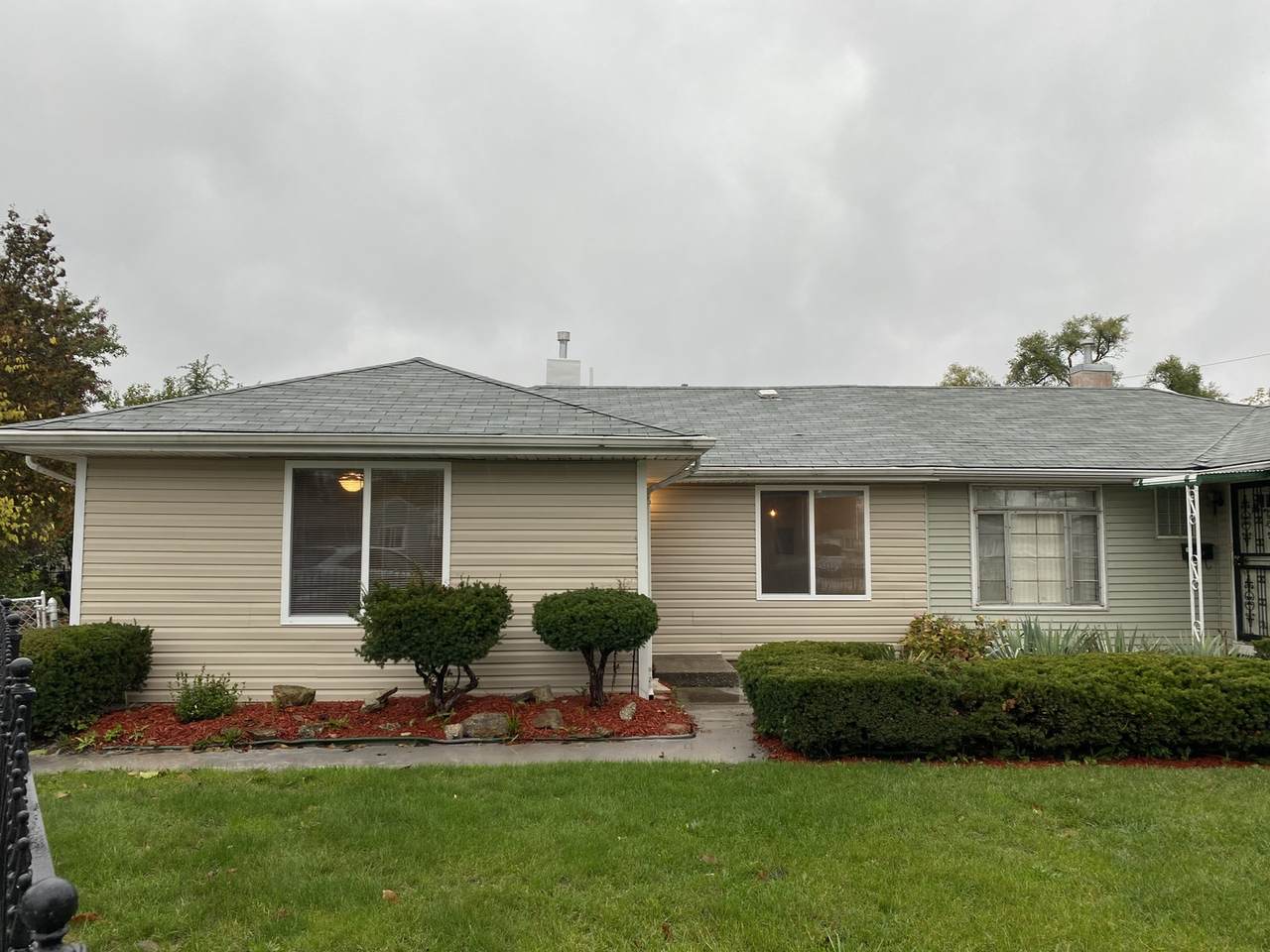 3218 Lydia Avenue - Photo 1
