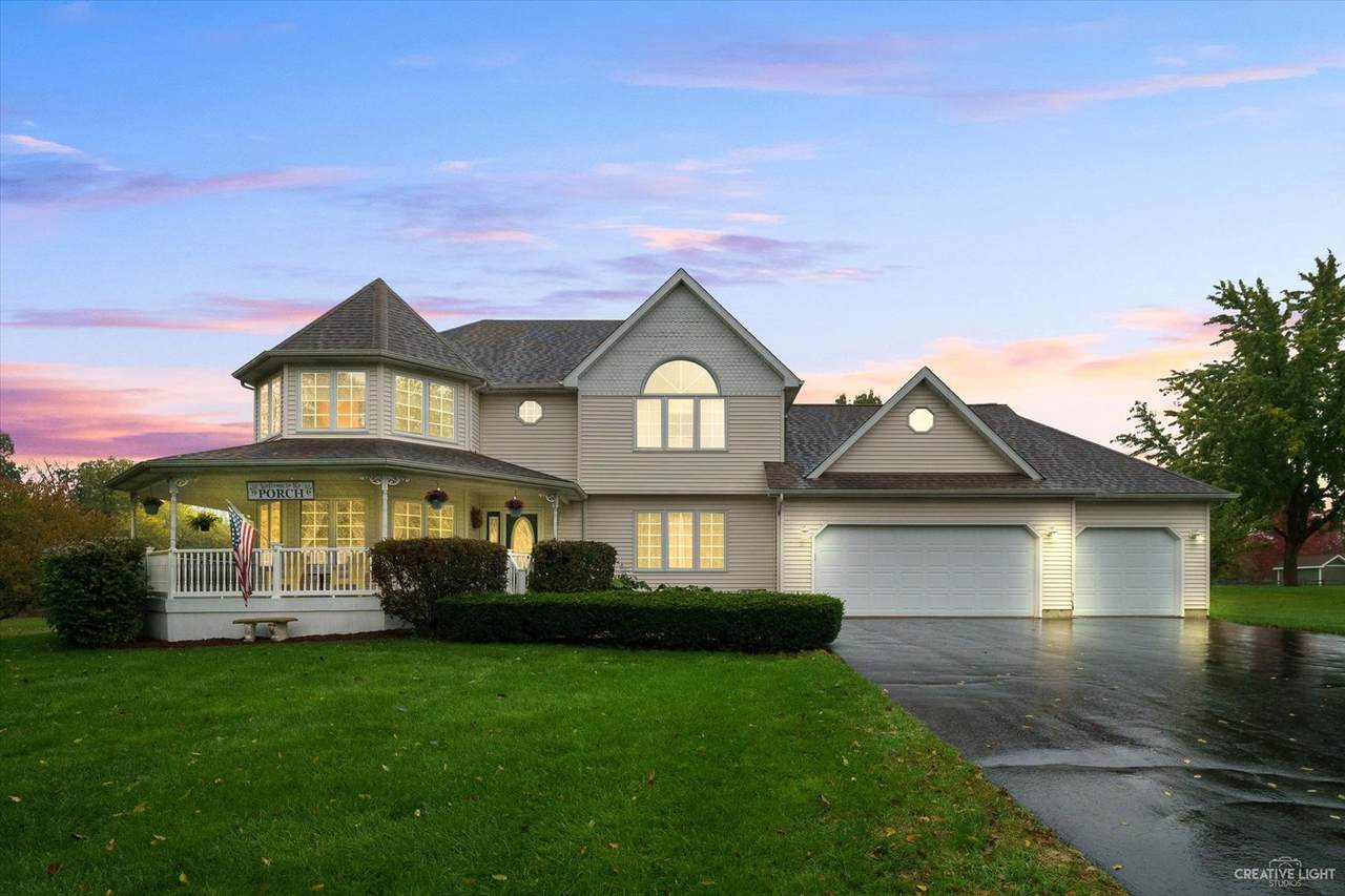 216 Country Lane - Photo 1