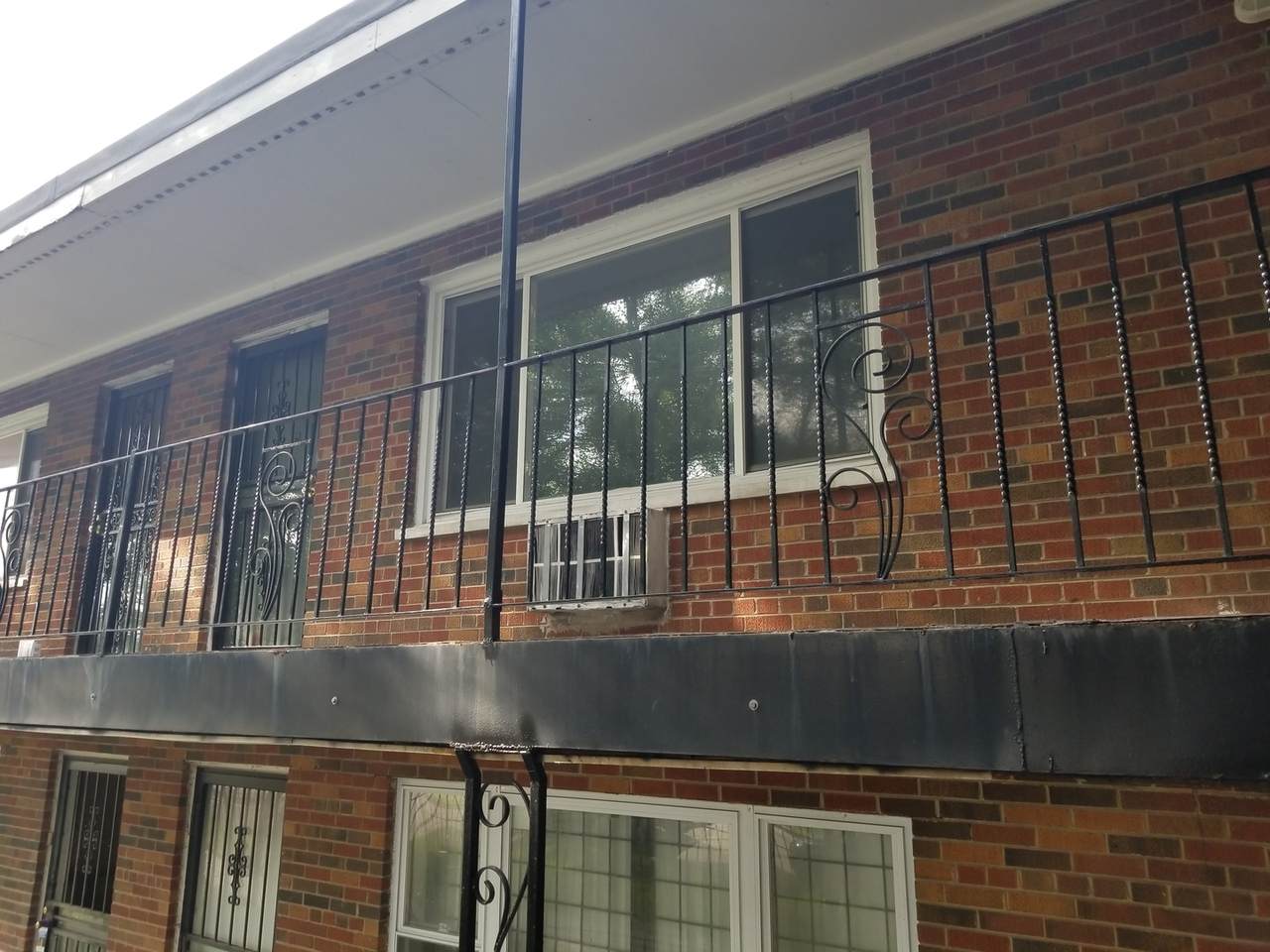 9025 Cottage Grove Avenue - Photo 1