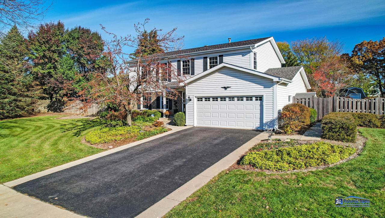 17464 Dartmoor Drive - Photo 1