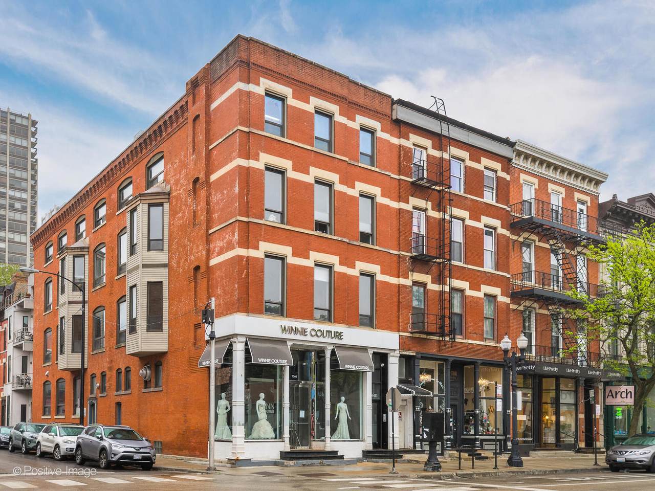 1365 Wells Street - Photo 1