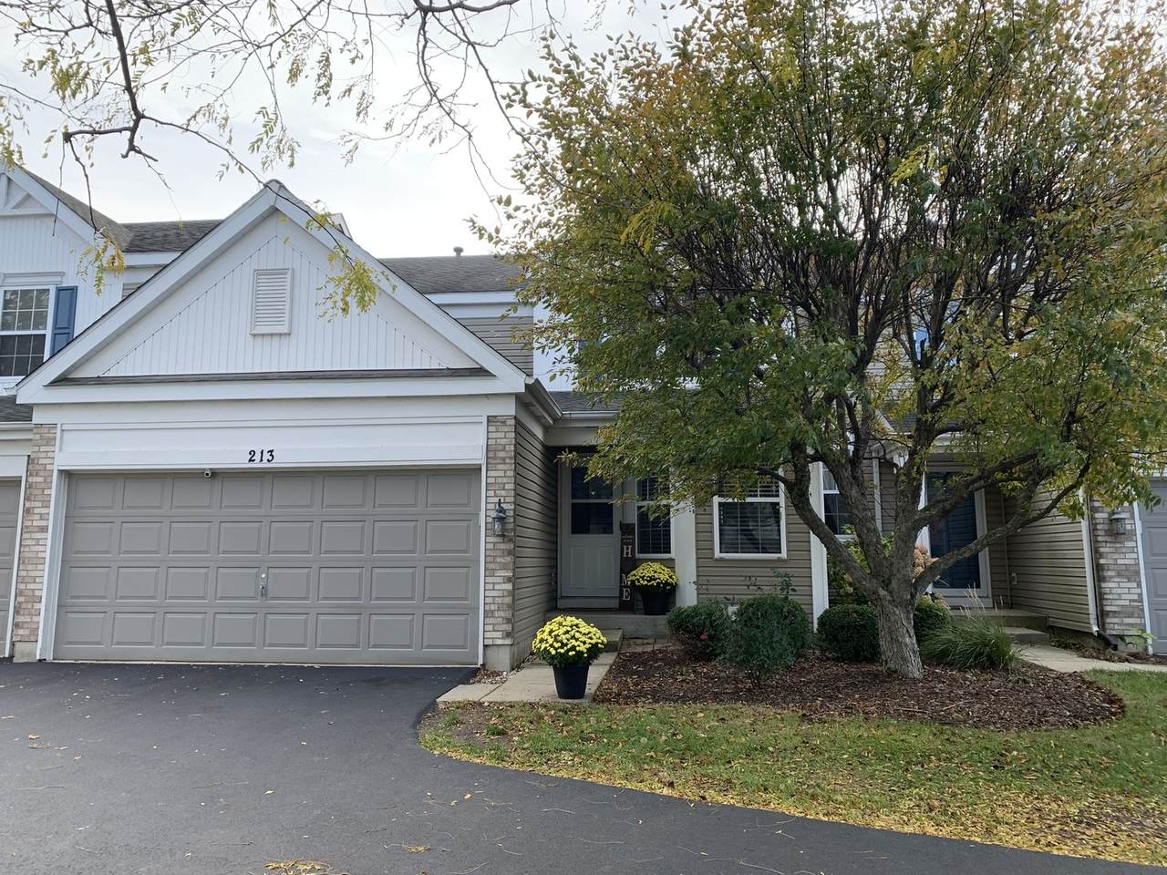 213 Mistwood Lane - Photo 1