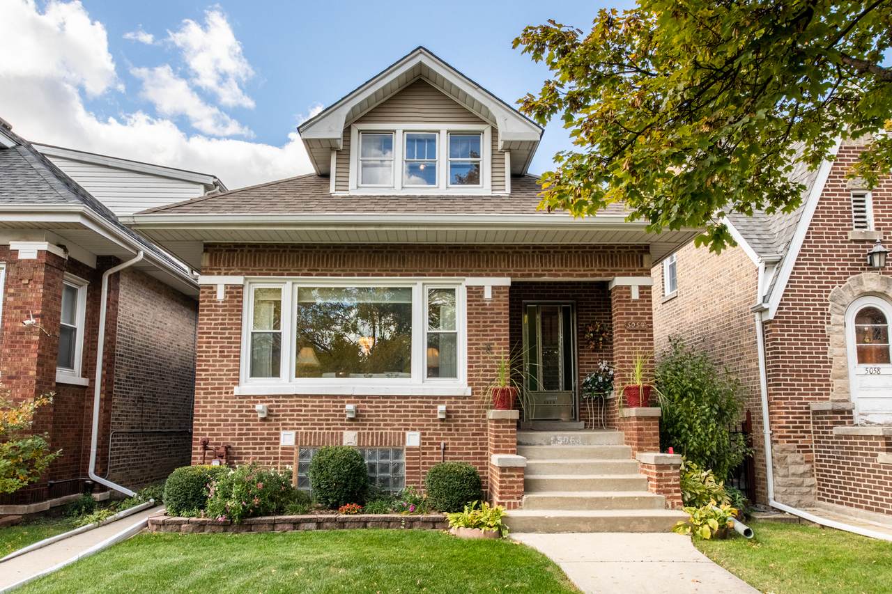 5054 Kildare Avenue - Photo 1