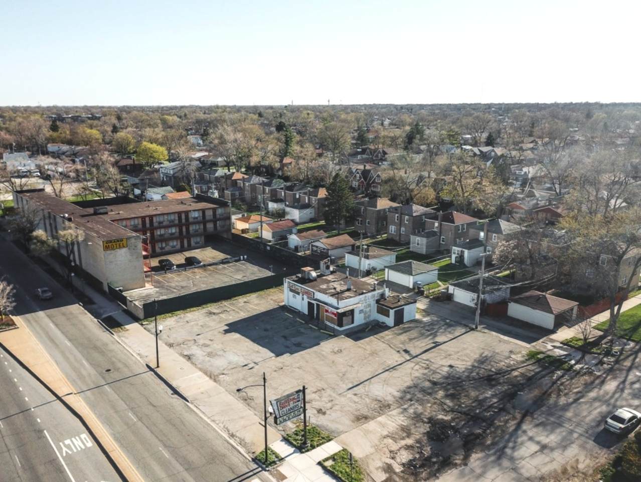 10004 Halsted Street - Photo 1
