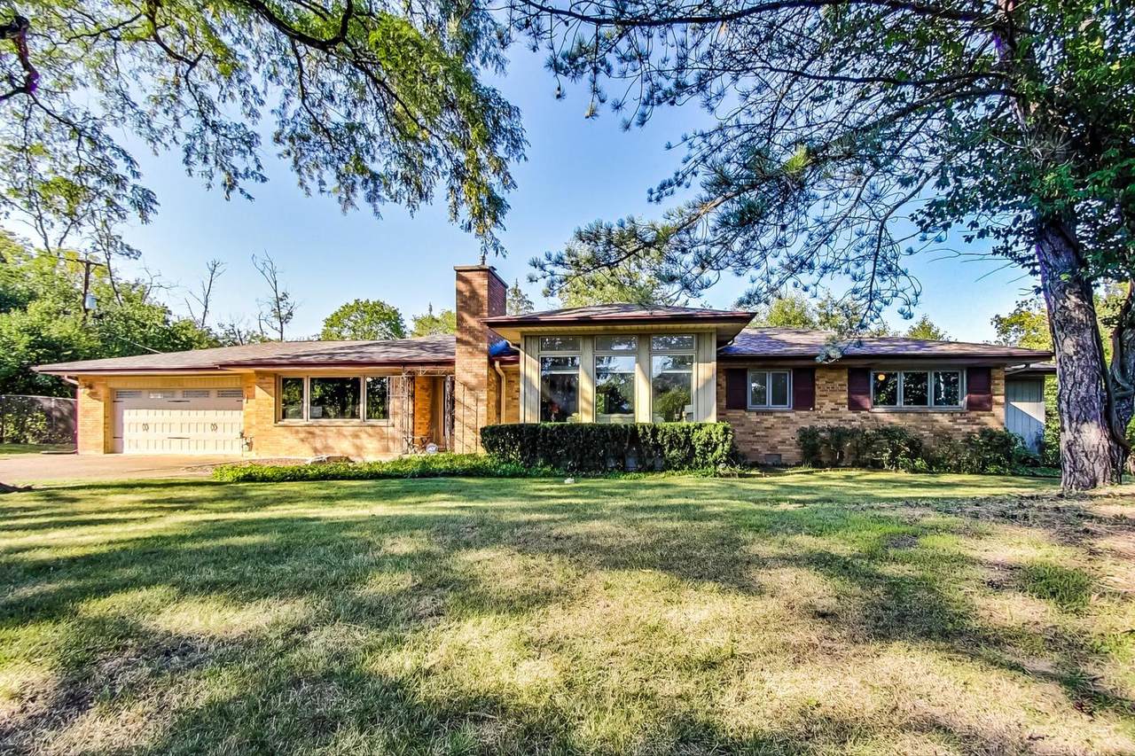 810 Brand Lane - Photo 1