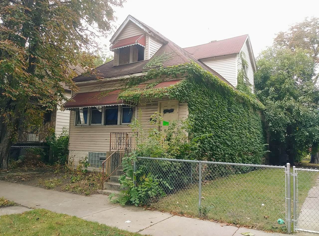 7818 Ingleside Avenue - Photo 1