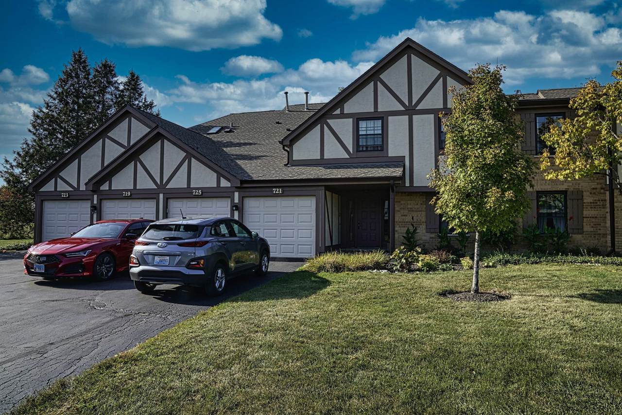 725 Elizabeth Drive - Photo 1