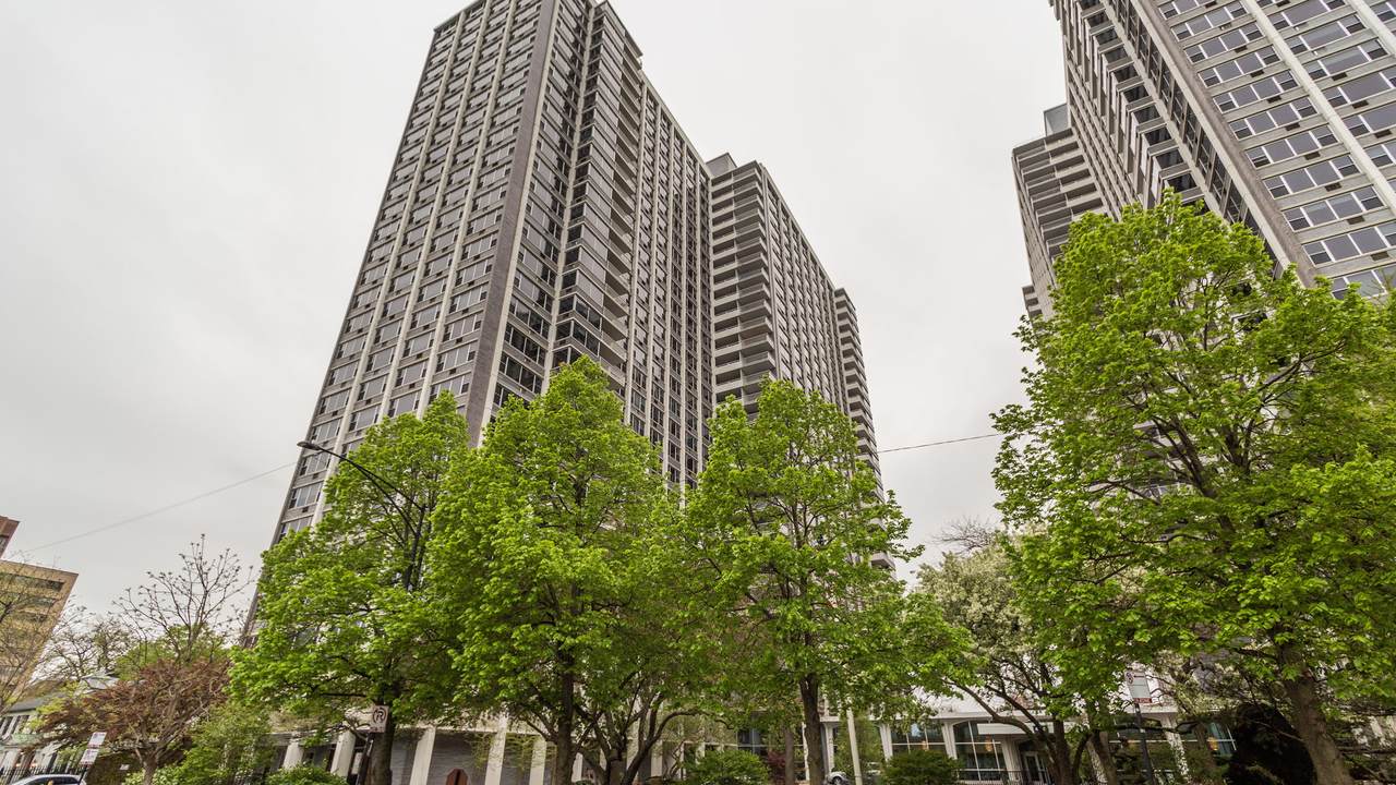 4250 Marine Drive - Photo 1
