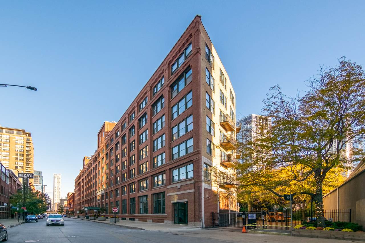 411 Ontario Street - Photo 1