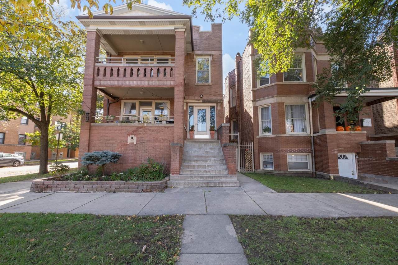3835 Wrightwood Avenue - Photo 1