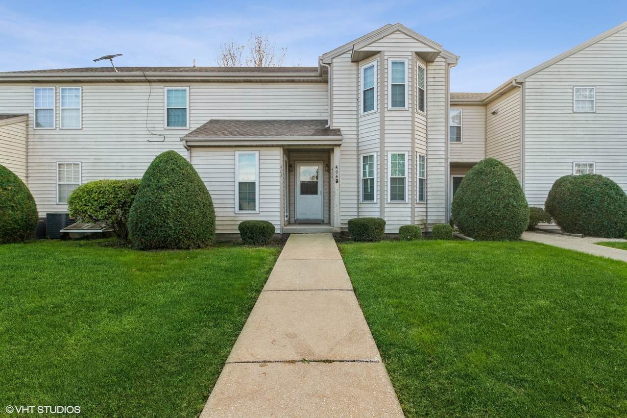 404 Huntington Court - Photo 1