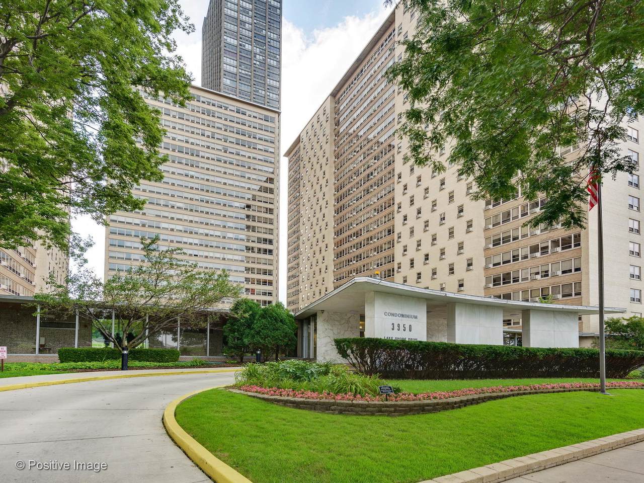 3950 Lake Shore Drive - Photo 1