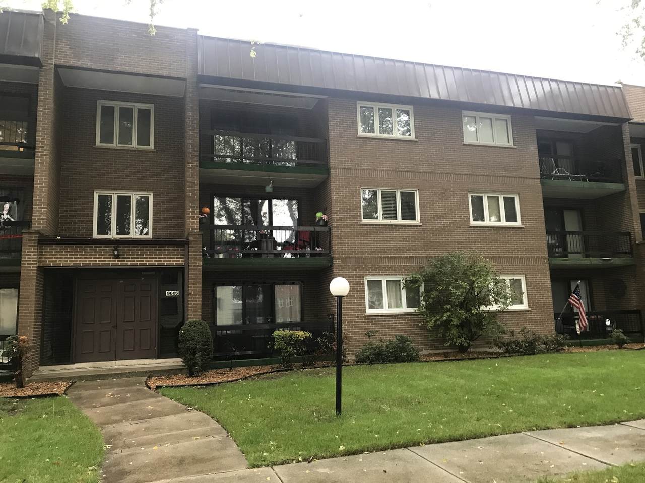 9605 Kedvale Avenue - Photo 1