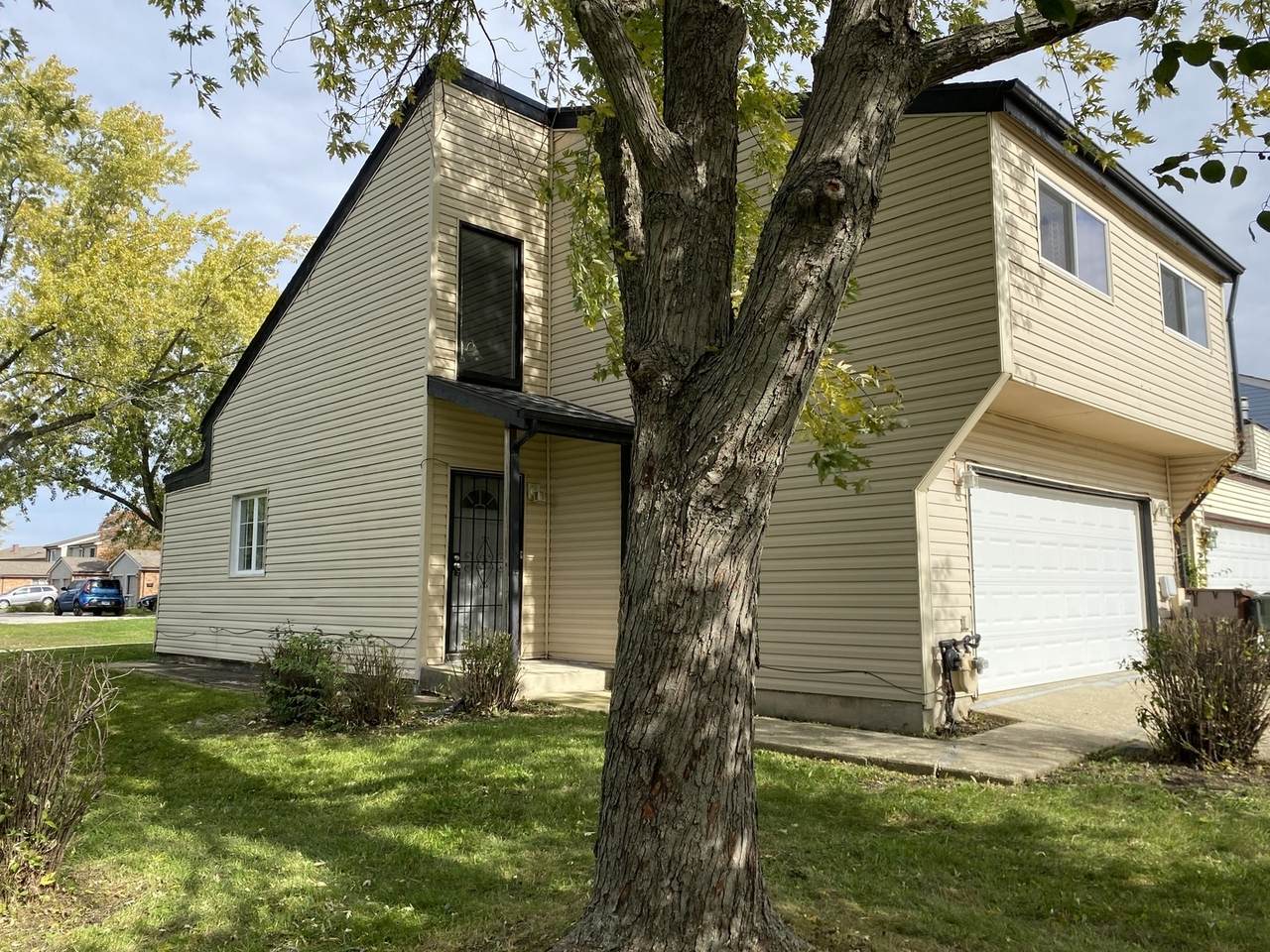 924 Cordoba Court - Photo 1