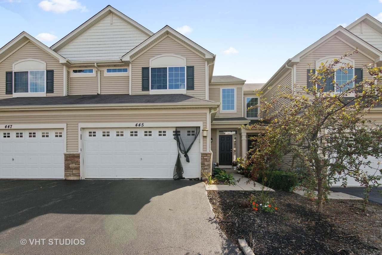 445 Jade Lane - Photo 1