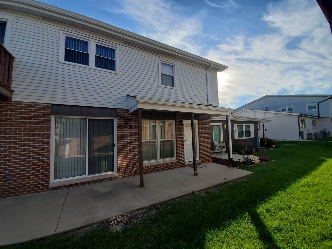 19510 116th Avenue - Photo 1