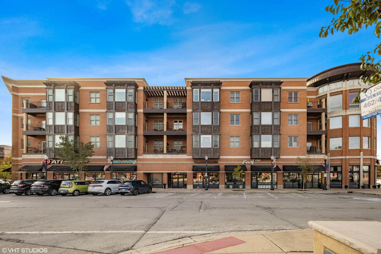 945 Burlington Avenue - Photo 1