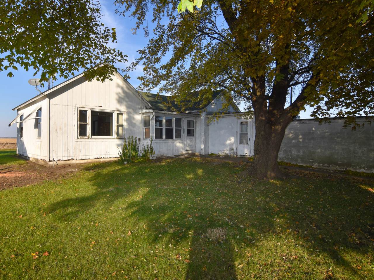 8010 Scully Road - Photo 1