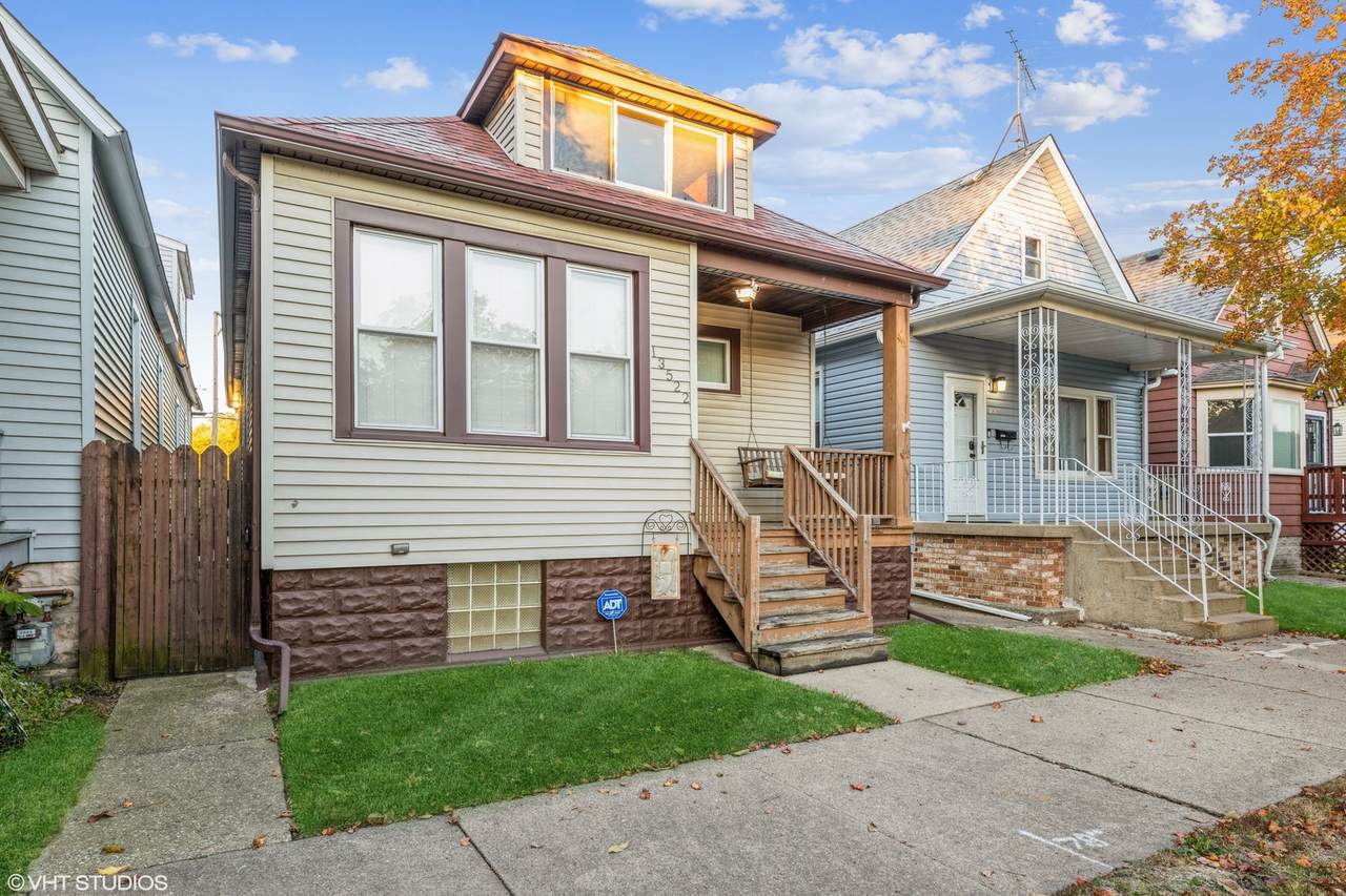 13522 Burley Avenue - Photo 1