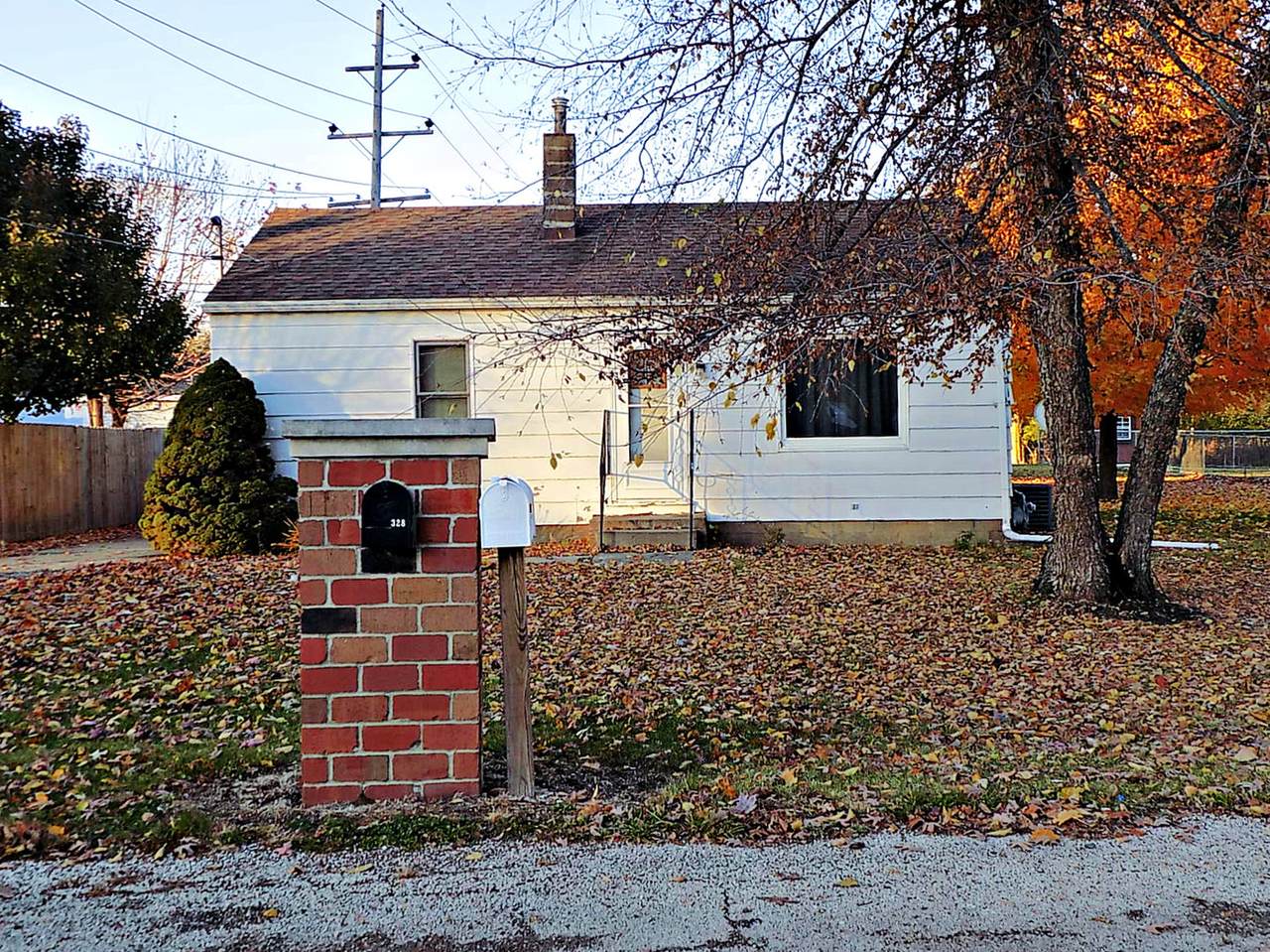 328 12th Street - Photo 1