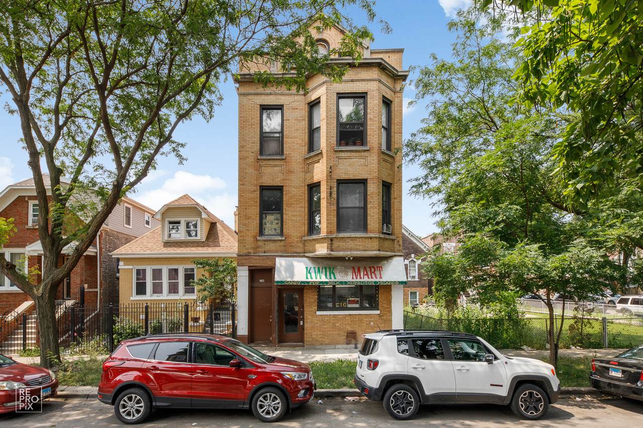 2706 Saint Louis Avenue - Photo 1