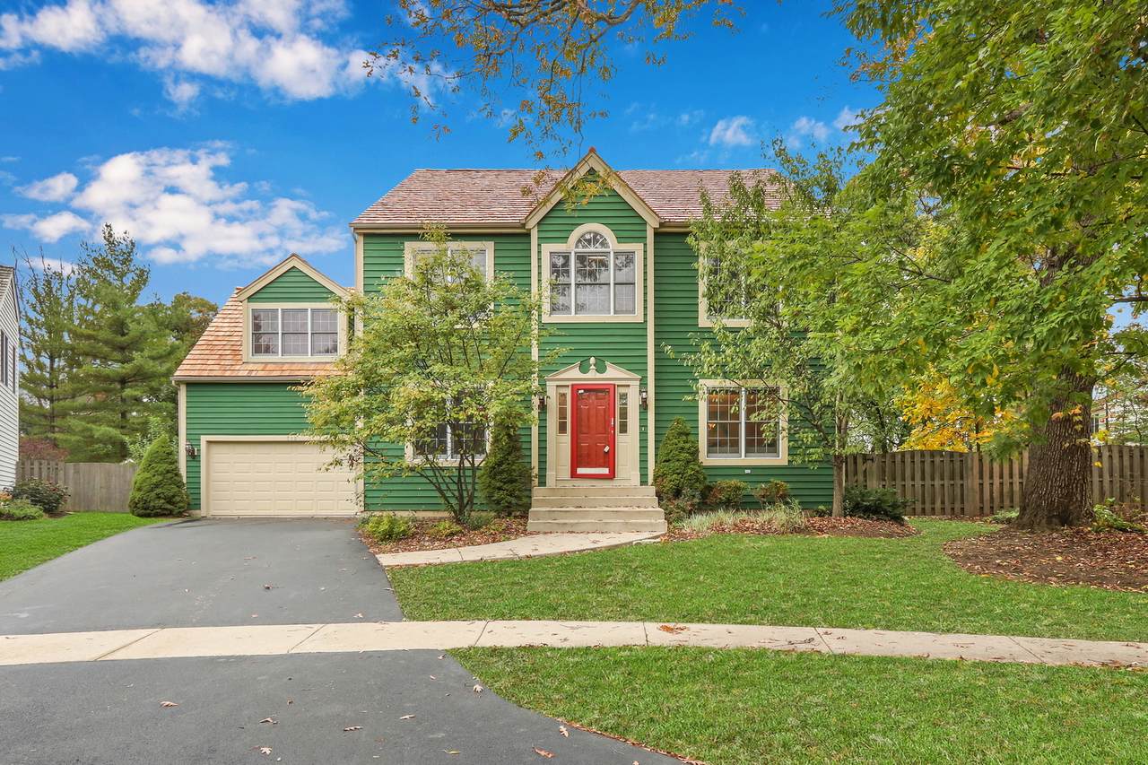 712 Williamsburg Avenue - Photo 1