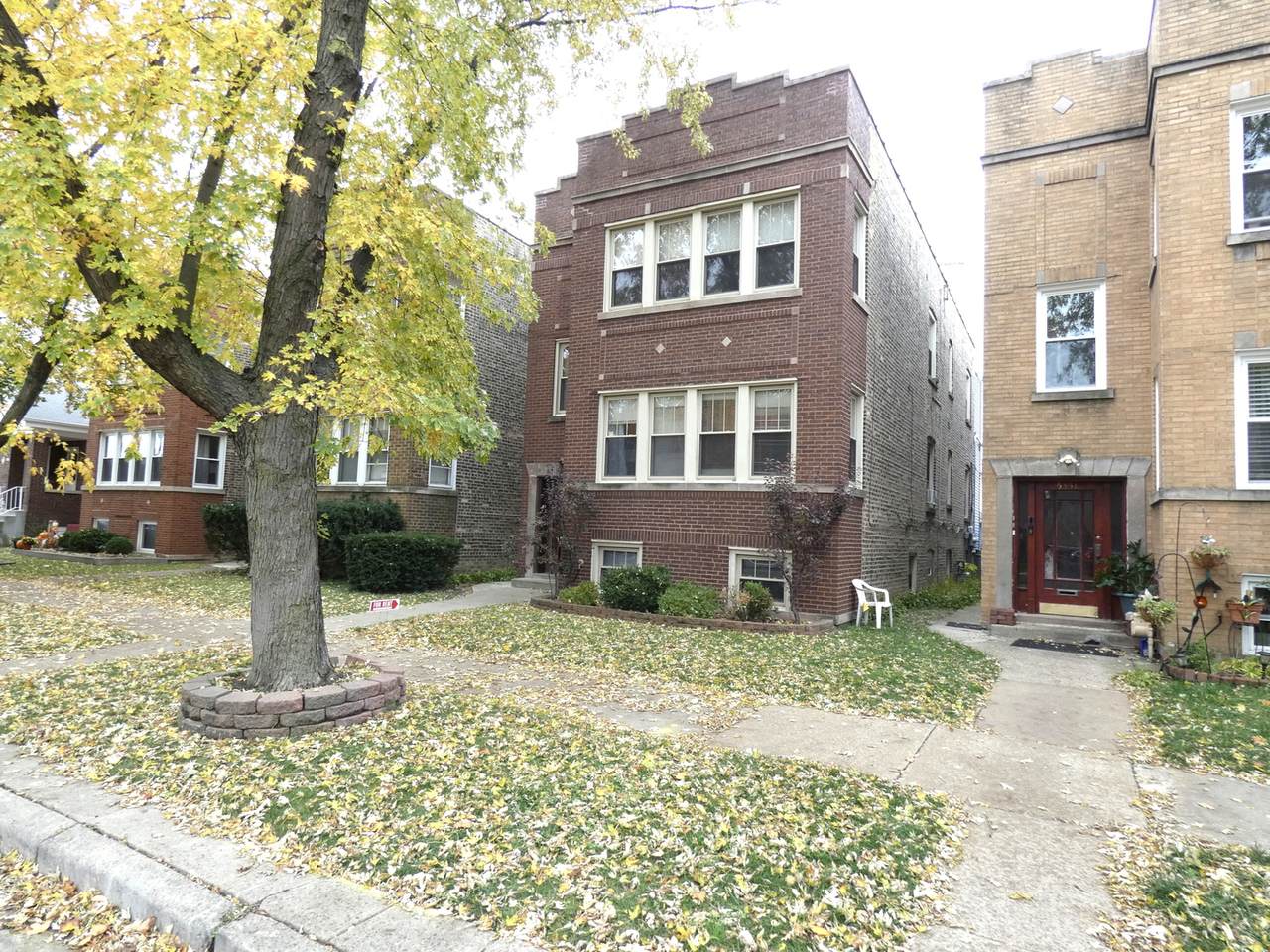 5349 Dakin Street - Photo 1