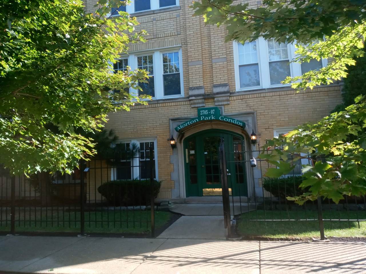 2705 59th Court - Photo 1