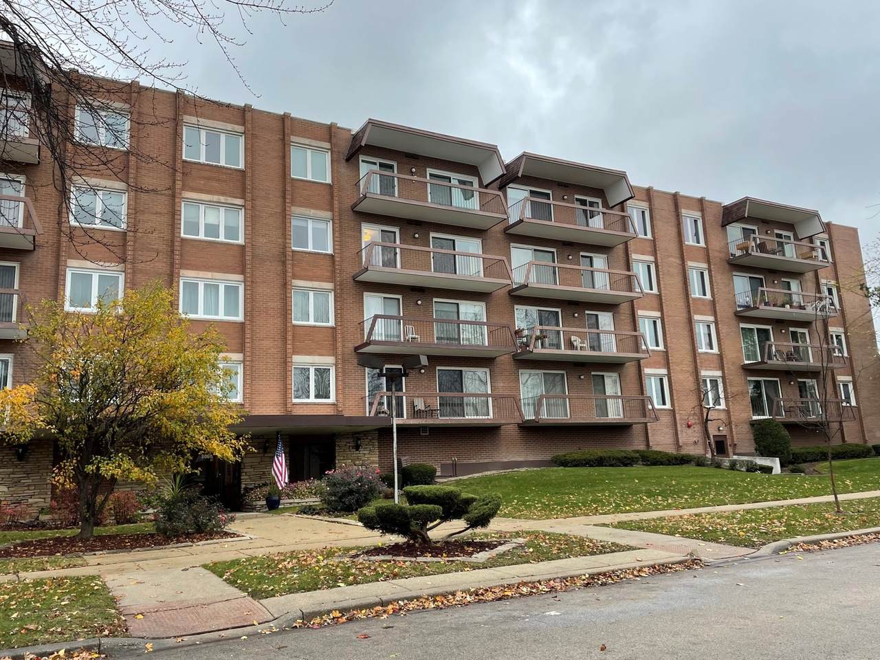 8000 Foster Lane - Photo 1