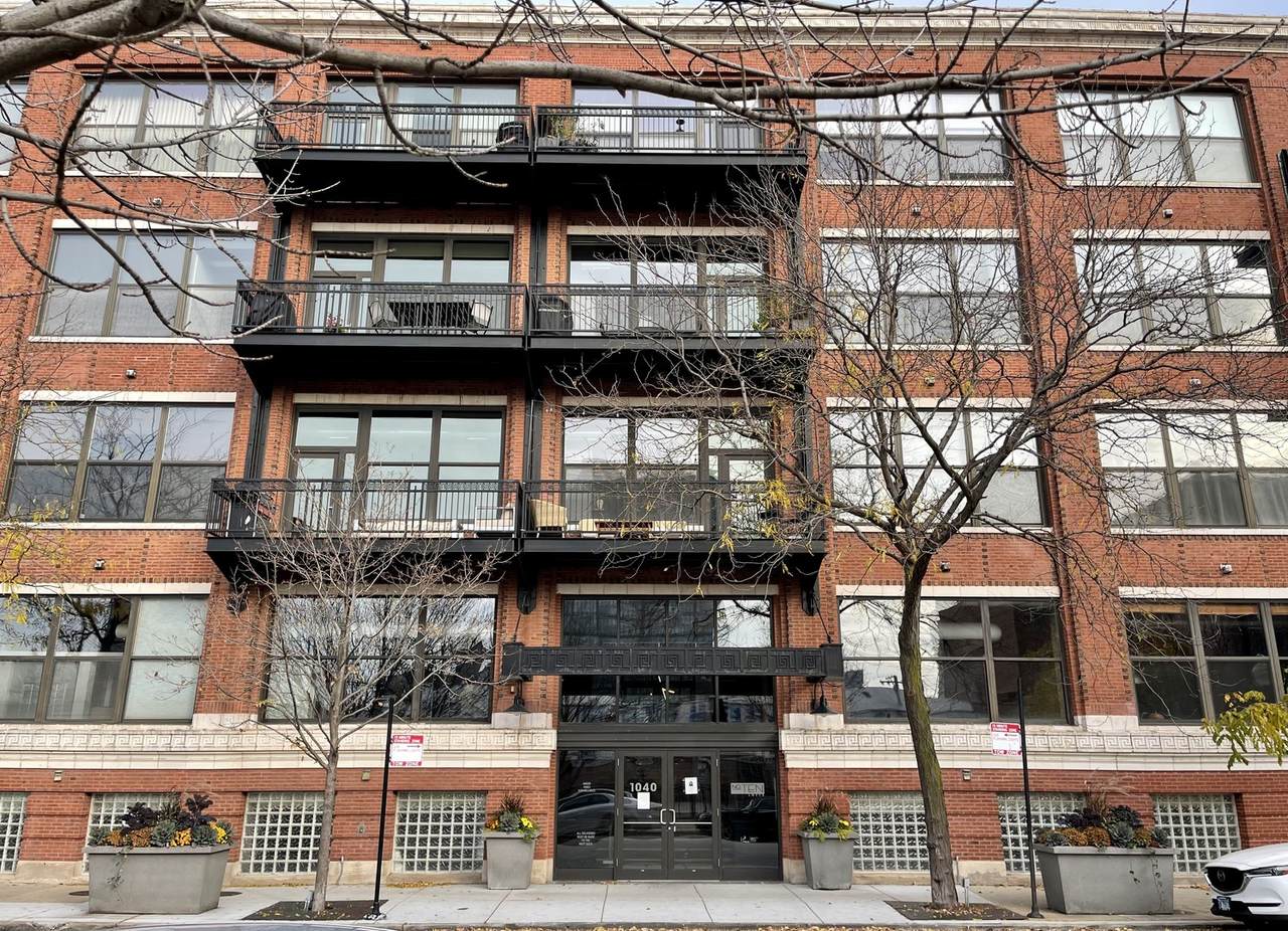 1040 Adams Street - Photo 1