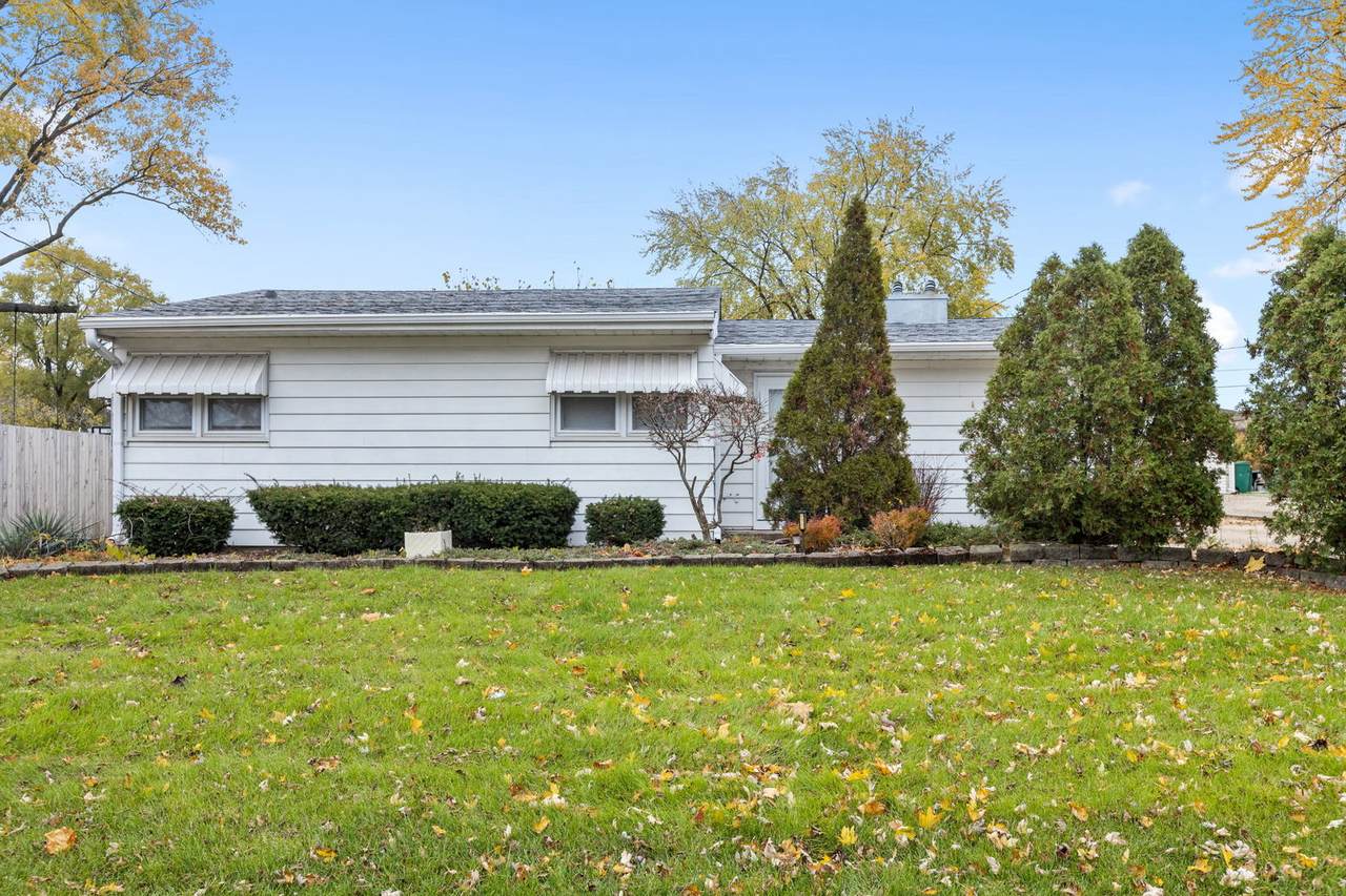 804 Valley Lane - Photo 1