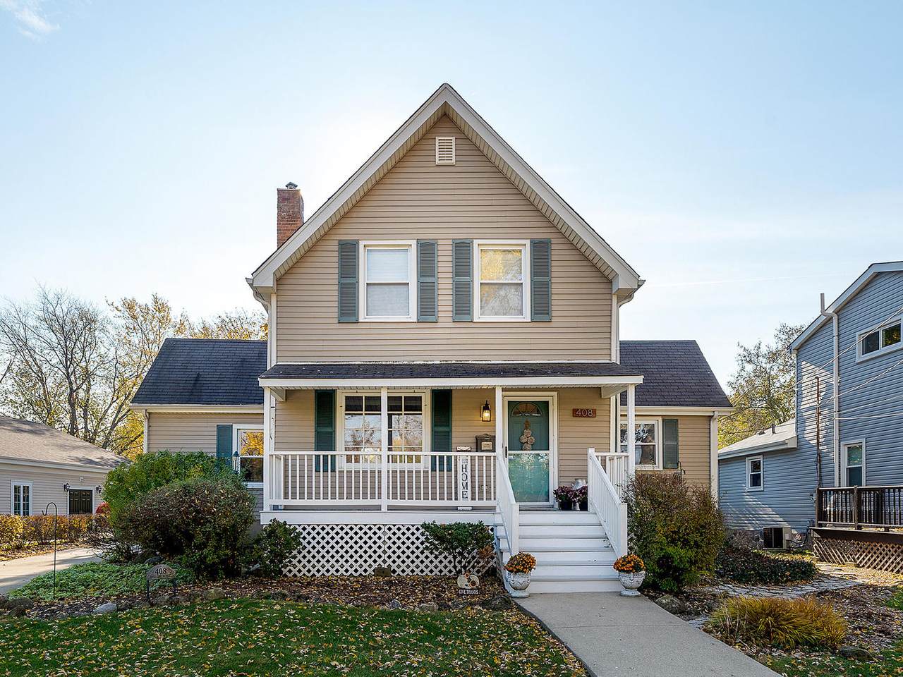 408 Crescent Street - Photo 1