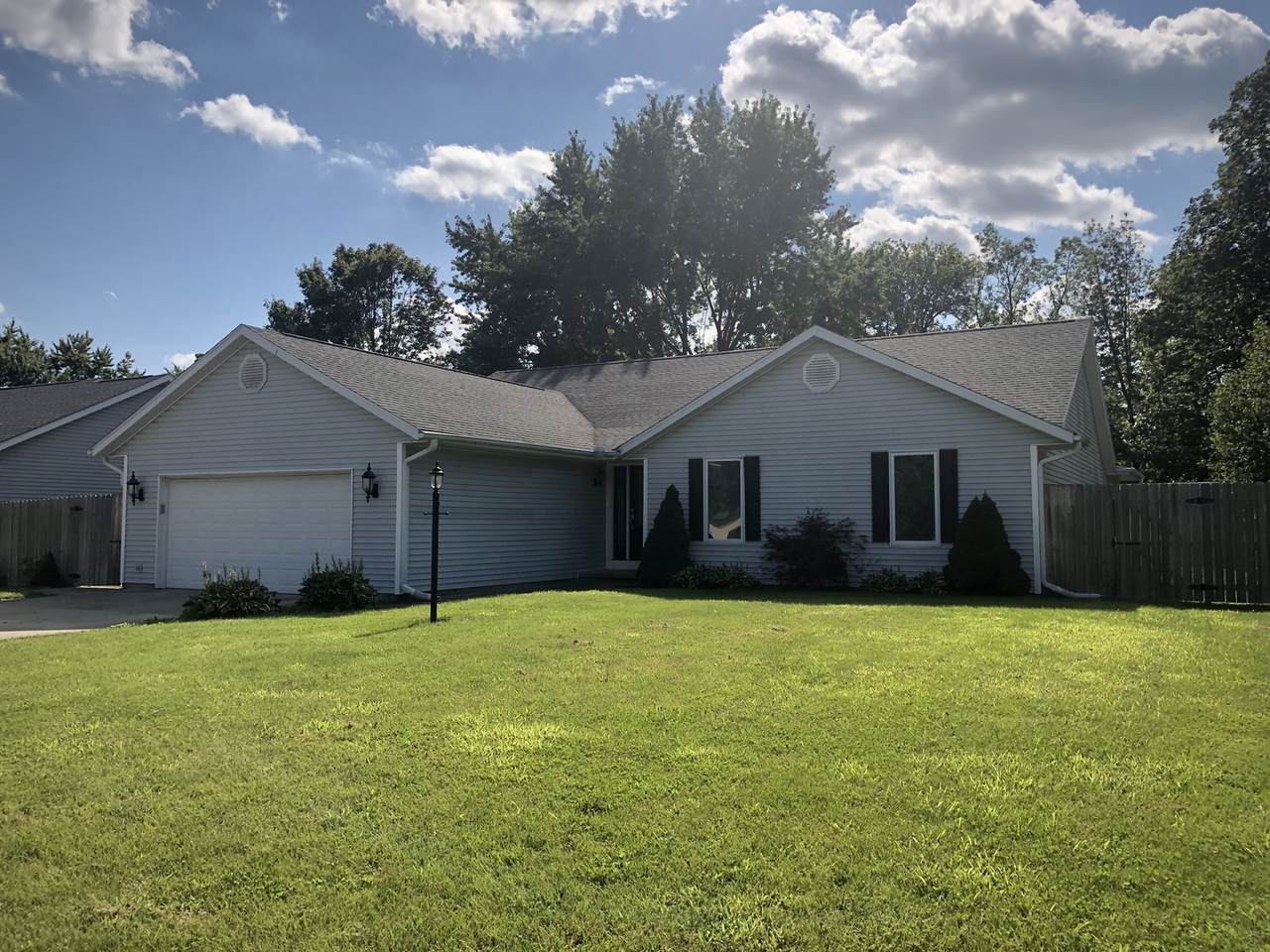 403 Ridge Road - Photo 1