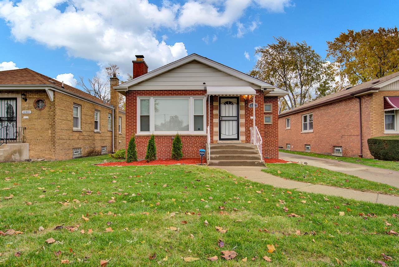 10807 Morgan Street - Photo 1