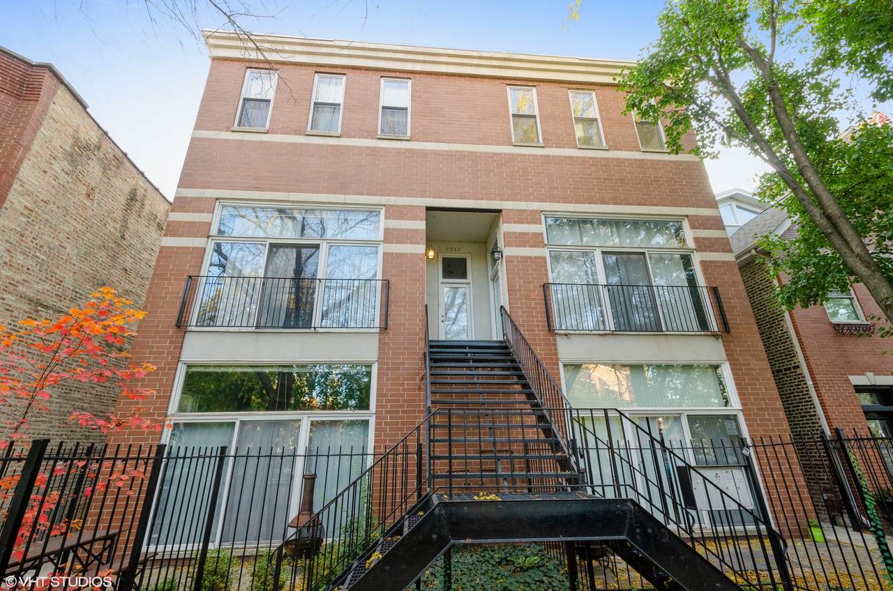 1711 Hoyne Avenue - Photo 1