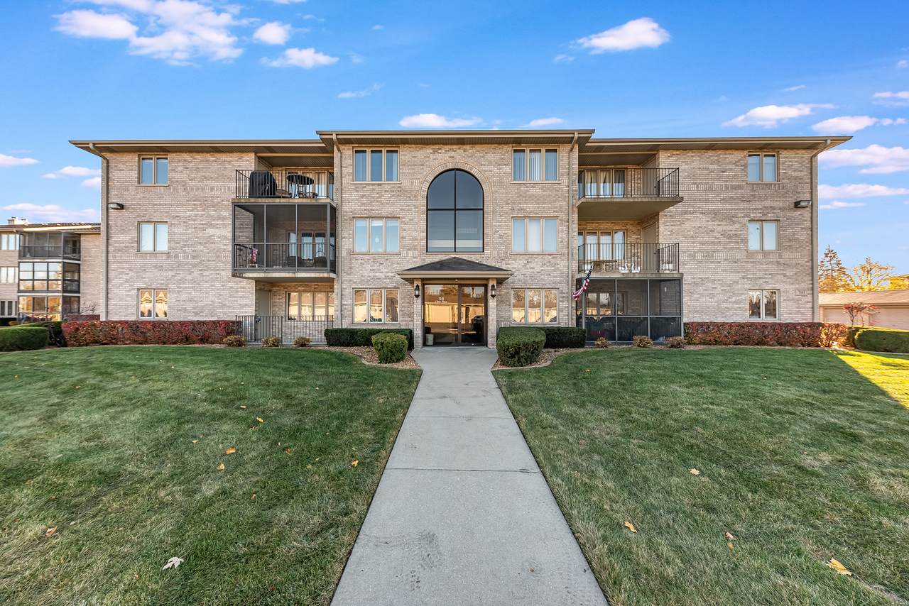 5141 139th Place - Photo 1