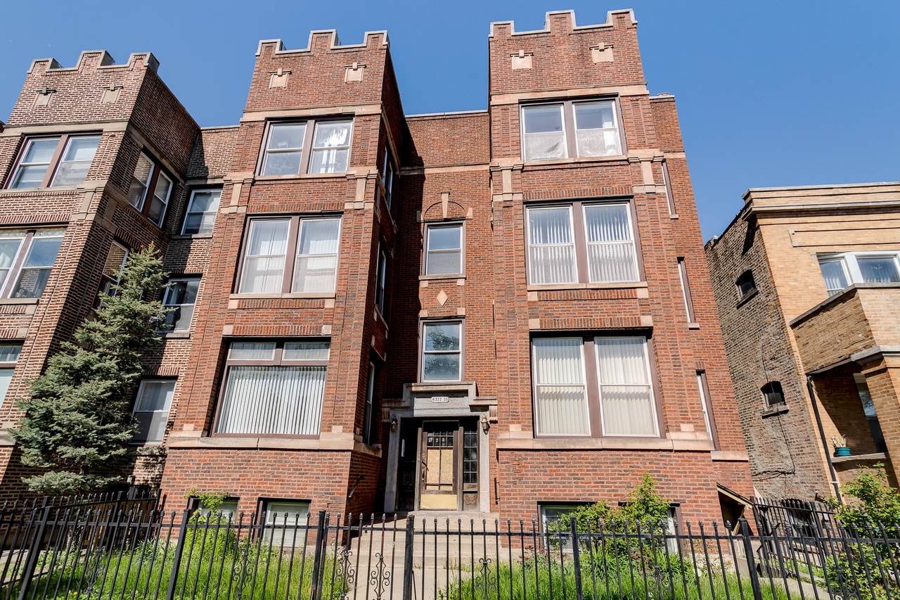 6230 St Lawrence Avenue - Photo 1