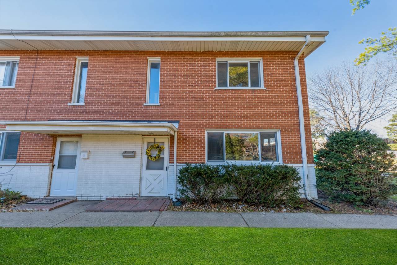 107 Deborah Lane - Photo 1