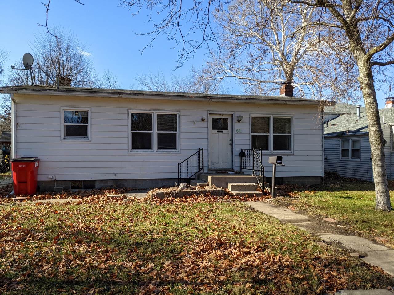 611 Swigart Street - Photo 1